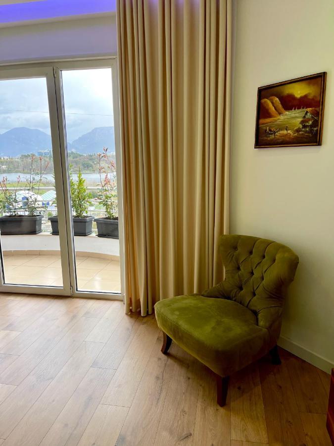Queen'S Luxury Apartments Lake Tirana Kültér fotó